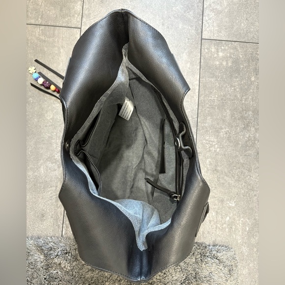 Lucky Brand Black Pebbled Slouchy Leather Hobo Bag with Colorful Charm - Picture 9 of 11